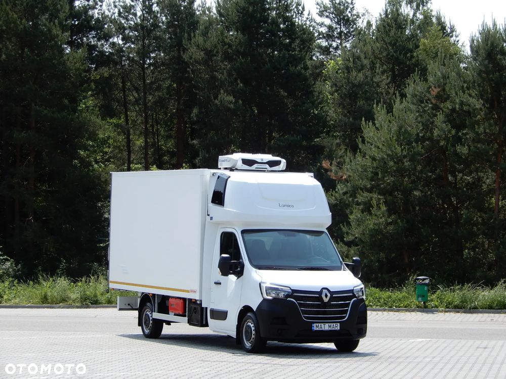 Renault Master 2.3 dCi 163 Km Chłodnia -20*C +30*C Funkcja Grzania Zasilanie V230 Izoterma 4.20 Cm 8 E.Palet Kabina Sypialniana WEBASTO Zawieszenie WZMACNIANE GWARANCJA FABRYCZNA - 2