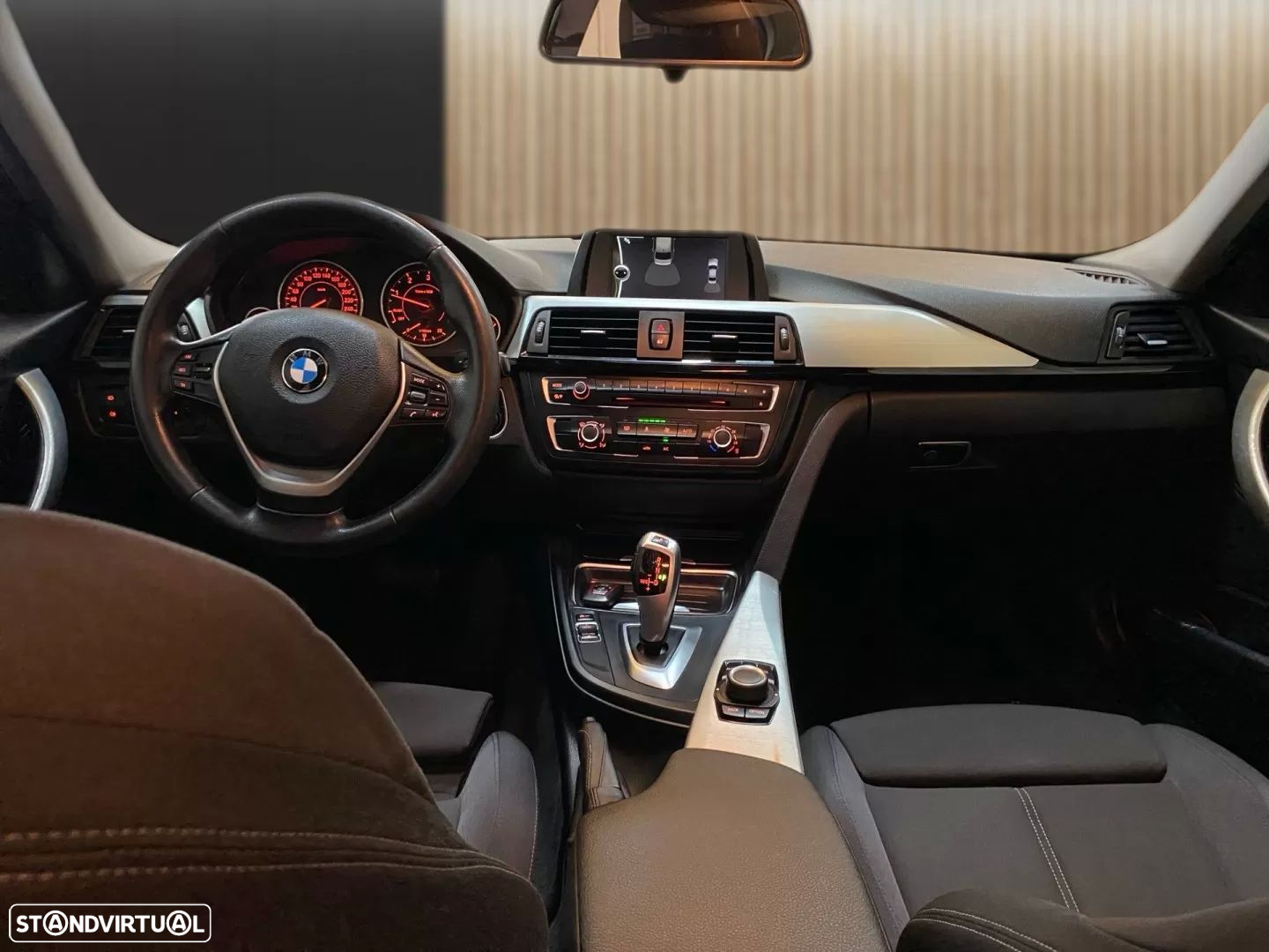 BMW 320 d Auto Line Sport - 8