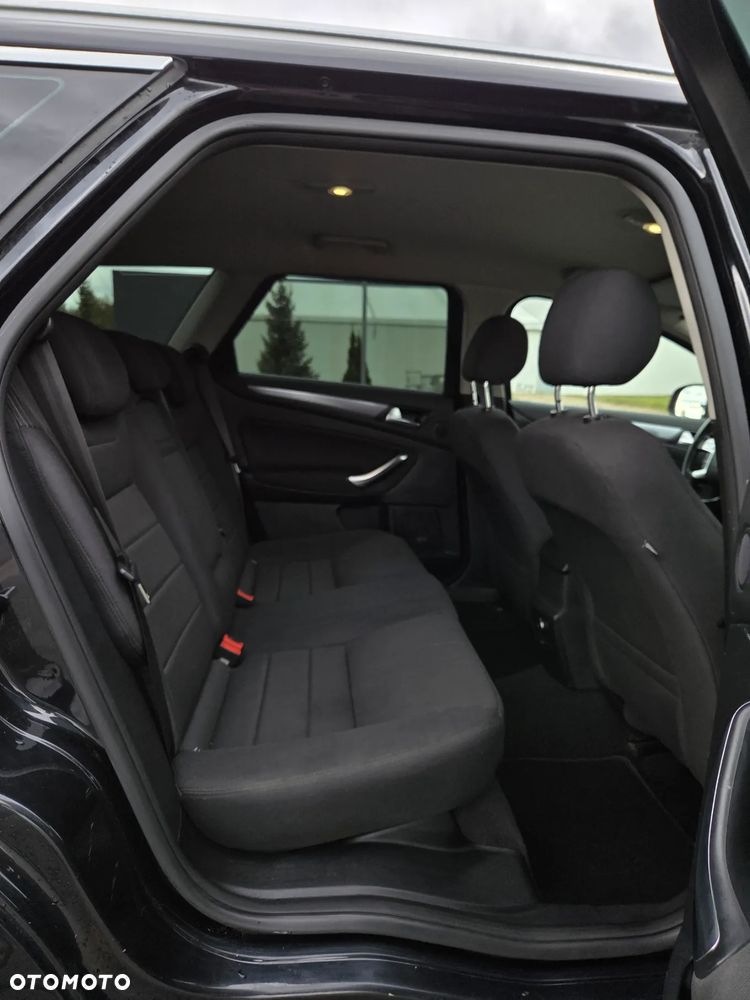 Ford Mondeo 2.0 TDCI Titanium - 13