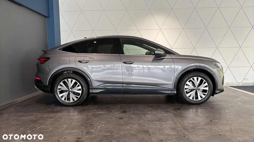 Audi Q4 e-tron - 7