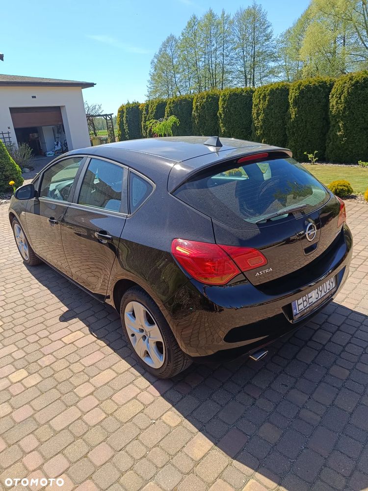 Opel Astra 1.4 Turbo - 7