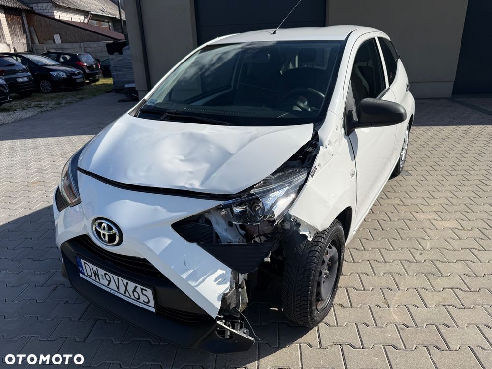 Toyota Aygo 1.0 VVT-i Sprint EU6 - 6