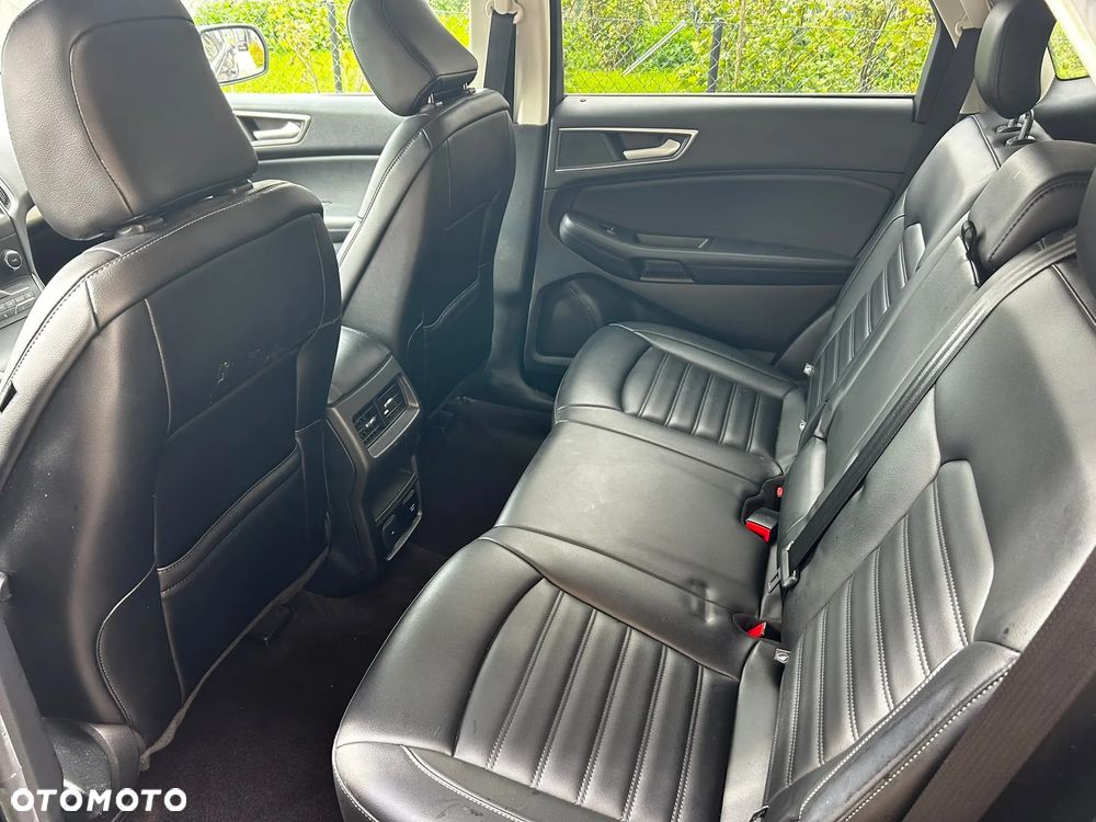 Ford Edge - 19