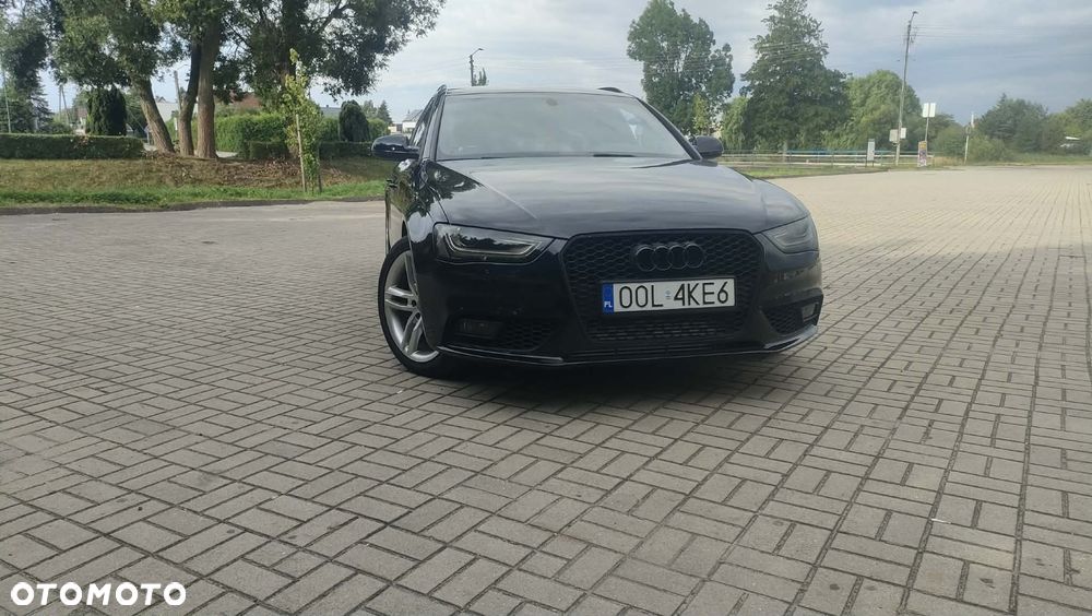 Audi A4 Avant 2.0 TDI Quattro Line S tronic - 1