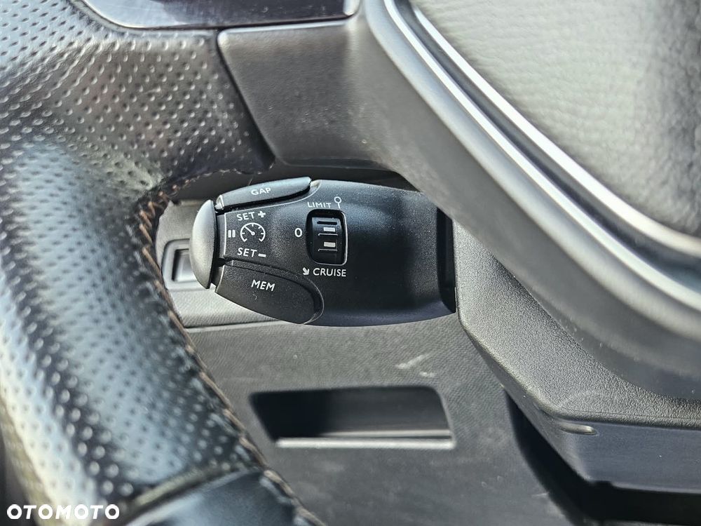 Peugeot 5008 2.0 BlueHDi GT S&S EAT8 - 18