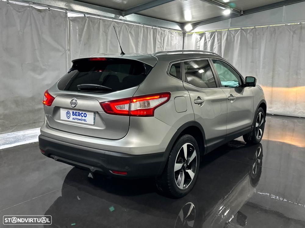 Nissan Qashqai 1.5 dCi N-Connecta Led - 6