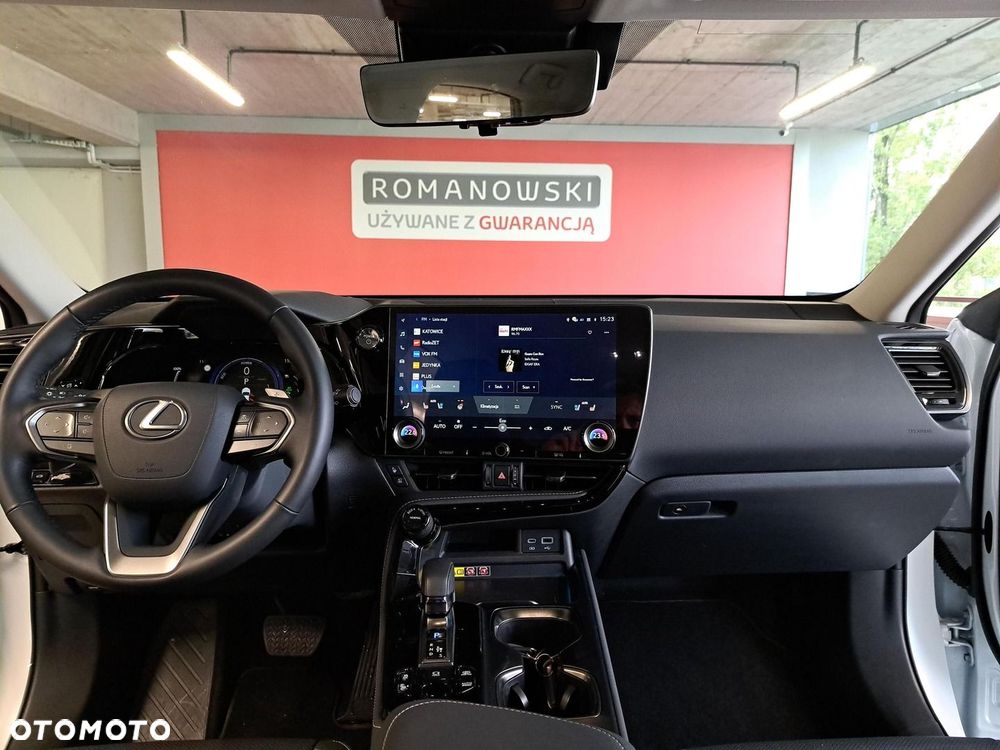 Lexus NX - 17