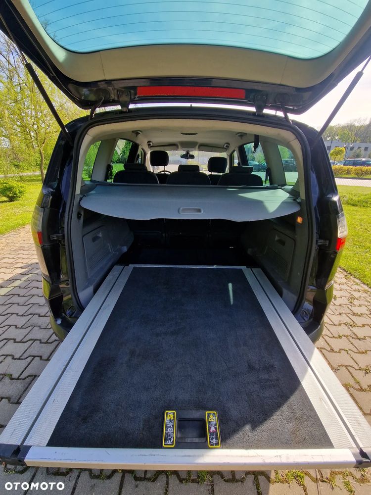 Ford S-Max 1.8 TDCi Trend - 4