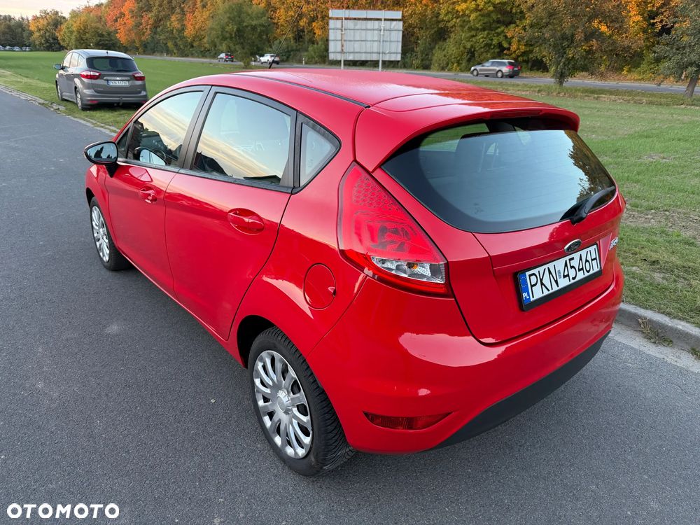 Ford Fiesta 1.25 Champions Edition - 26