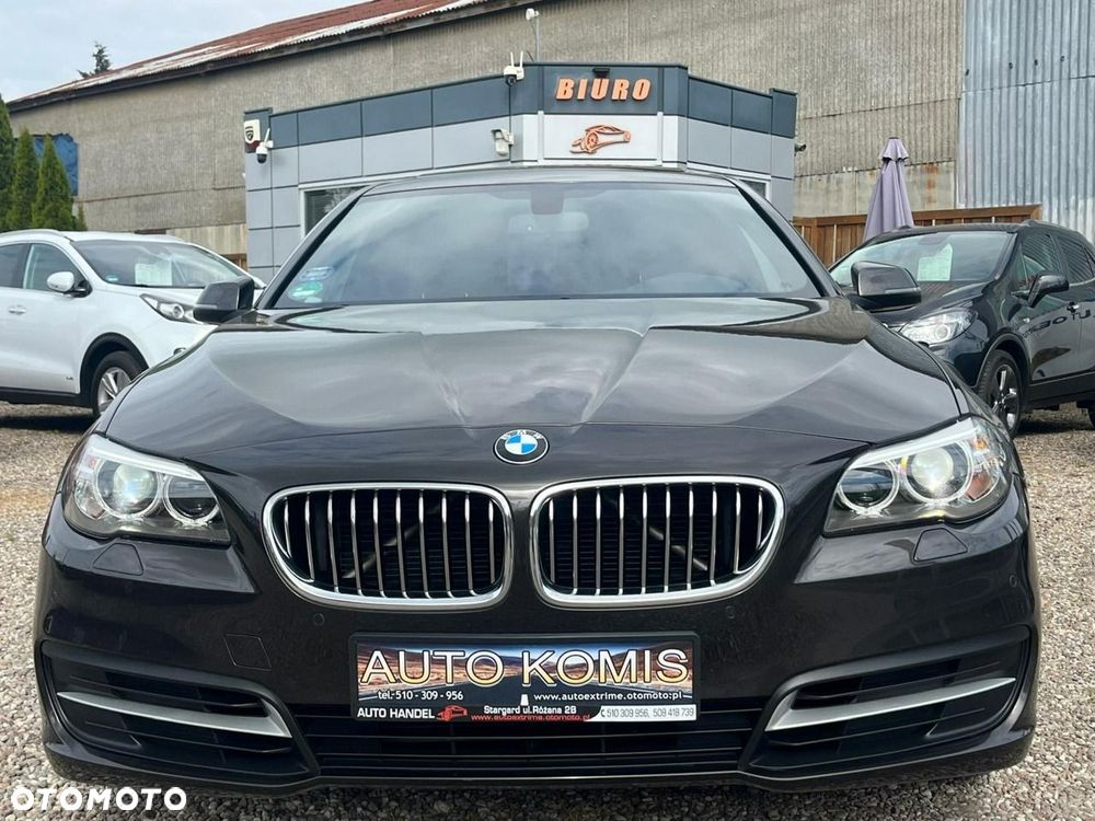 BMW Seria 5 520d Luxury Line - 2