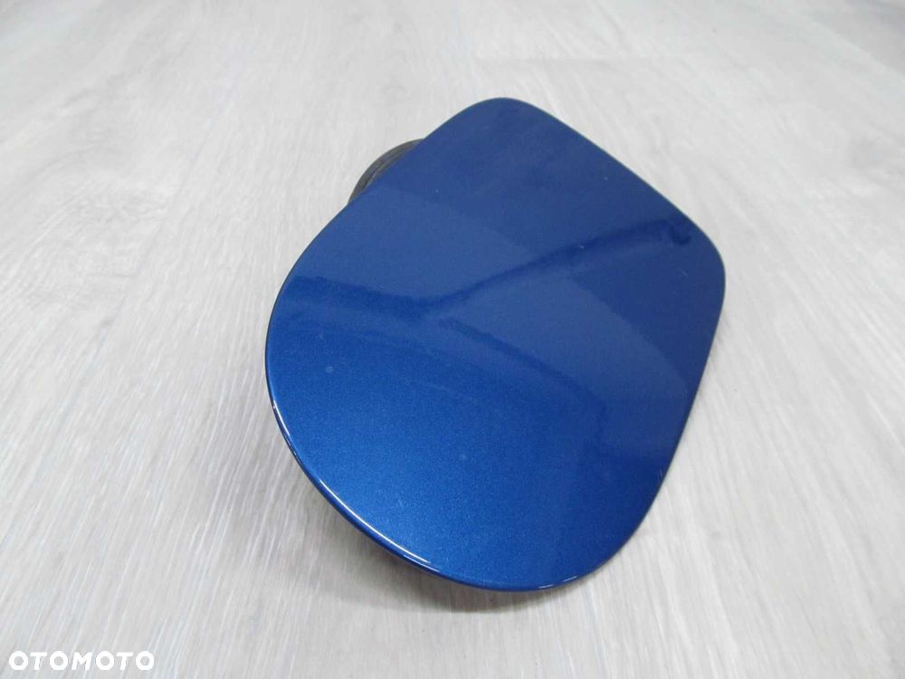 VOLVO C30 06-13 KLAPKA KOREK WLEWU PALIWA 31217785 476-46 - 3