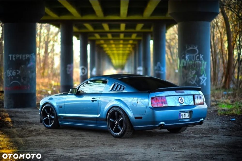 Ford Mustang - 15