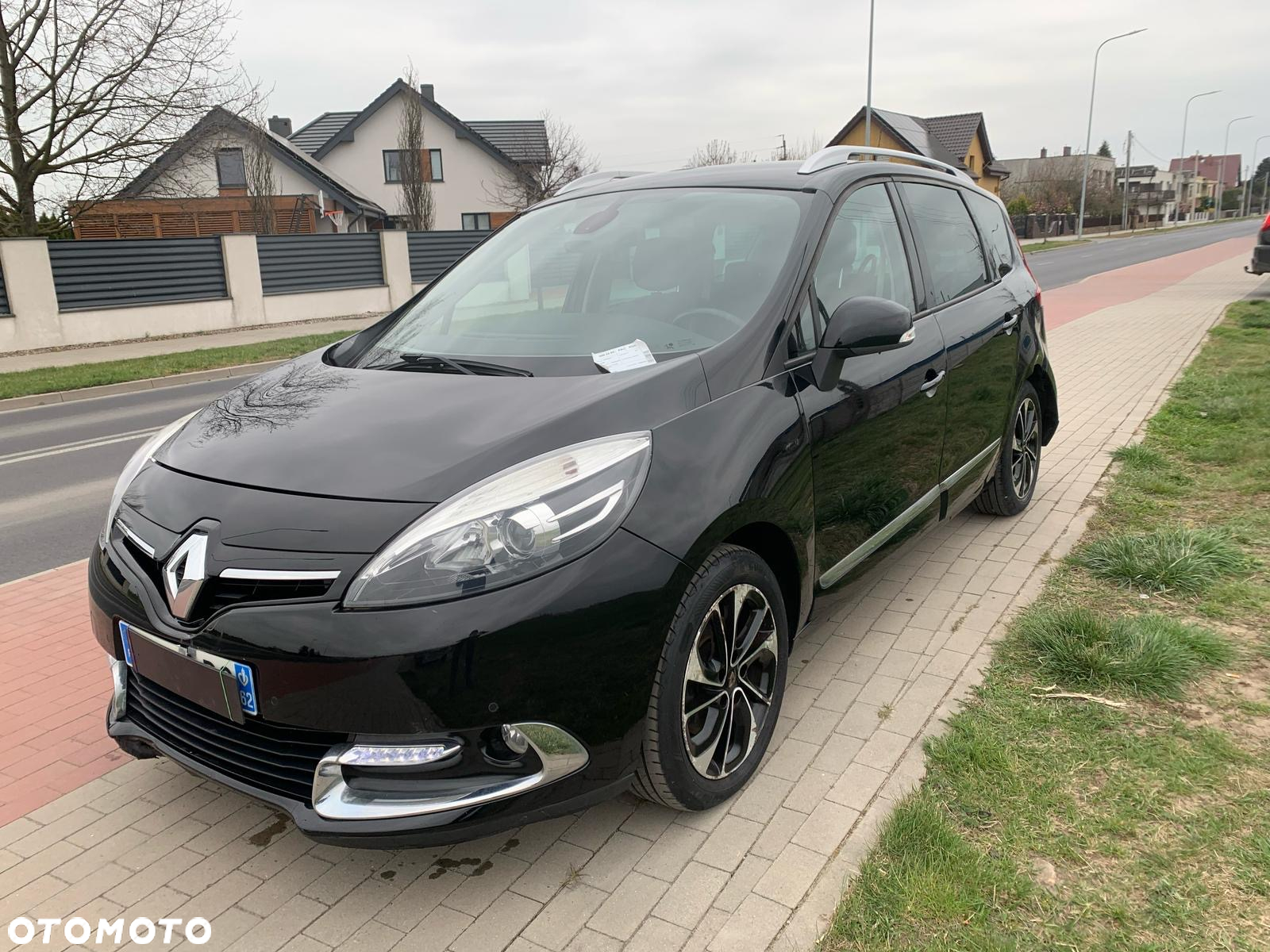 Renault Grand Scenic dCi 130 FAP Start & Stop Bose Edition - 2