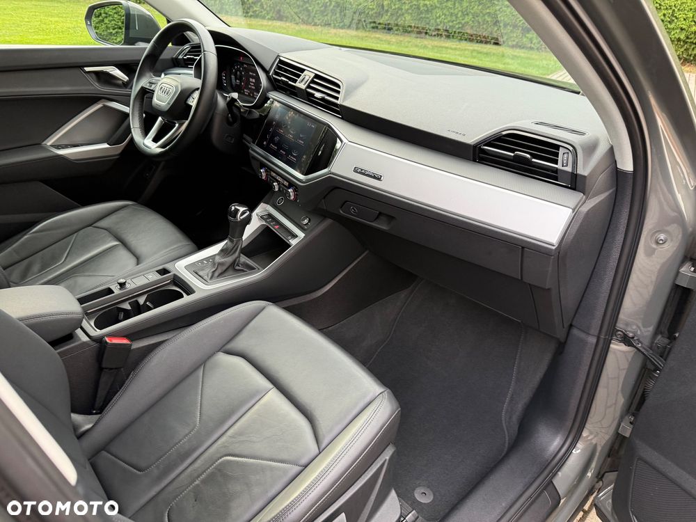 Audi Q3 45 TFSI Quattro S Line S tronic - 23