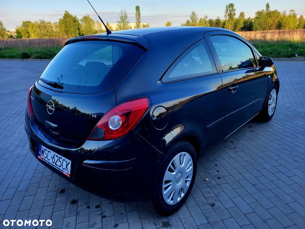 Opel Corsa 1.4 16V Innovation - 5