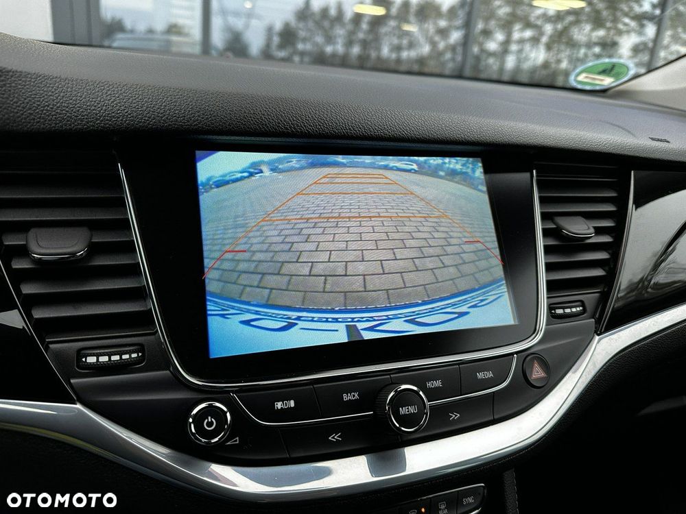 Opel Astra 1.4 T Enjoy - 23