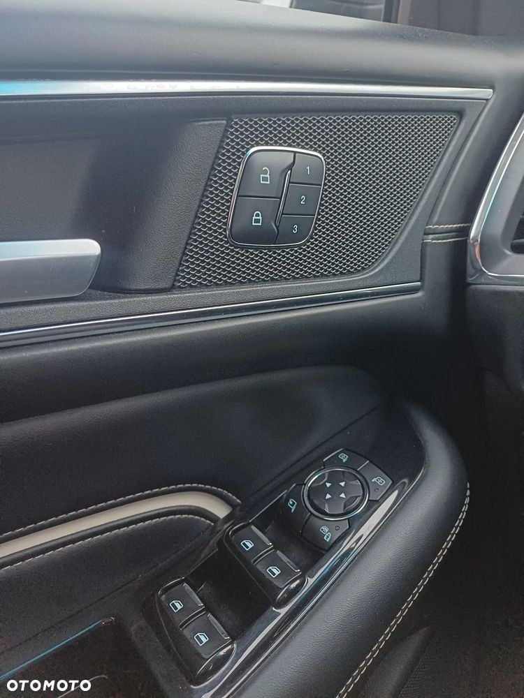 Ford Edge 2.0 TDCi Bi-Turbo 4x4 Vignale - 12