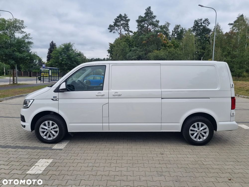 Volkswagen Transporter - 4