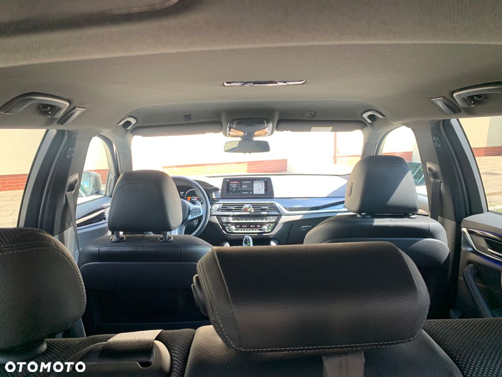 BMW Seria 5 520d M Sport sport - 27