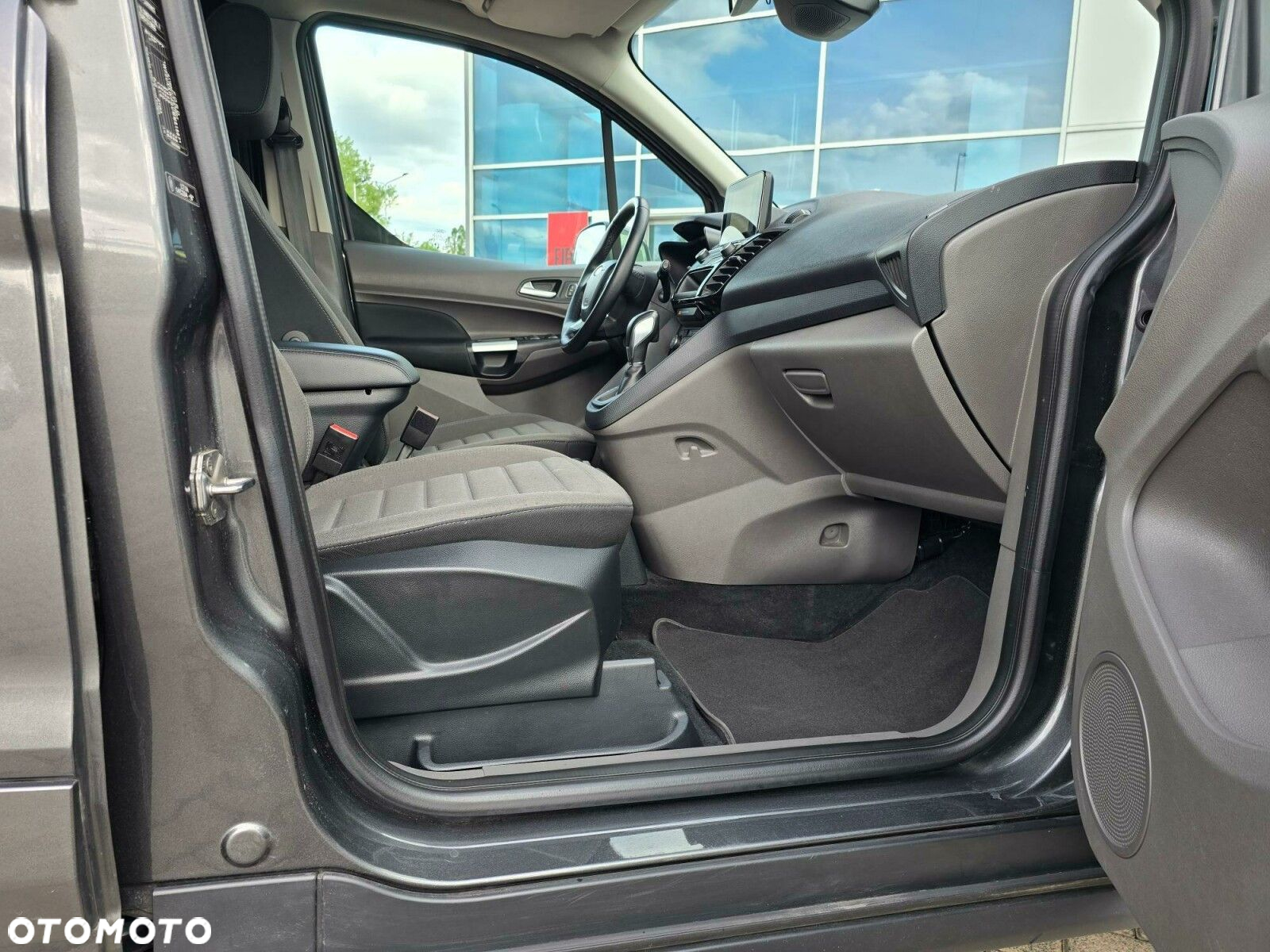 Ford Tourneo Connect 1.5 EcoBlue Titanium PowerShift - 15