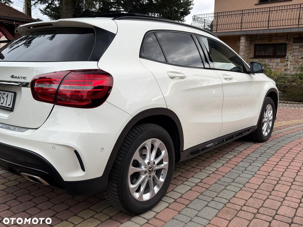 Mercedes-Benz GLA 250 4Matic 7G-DCT AMG Line - 7