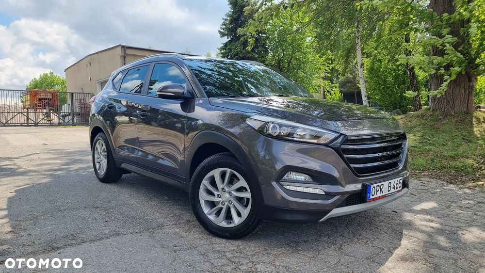 Hyundai Tucson blue 1.6 GDi 2WD Navi