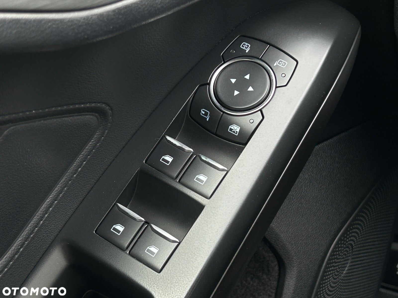 Ford Focus 2.0 EcoBlue Titanium - 18