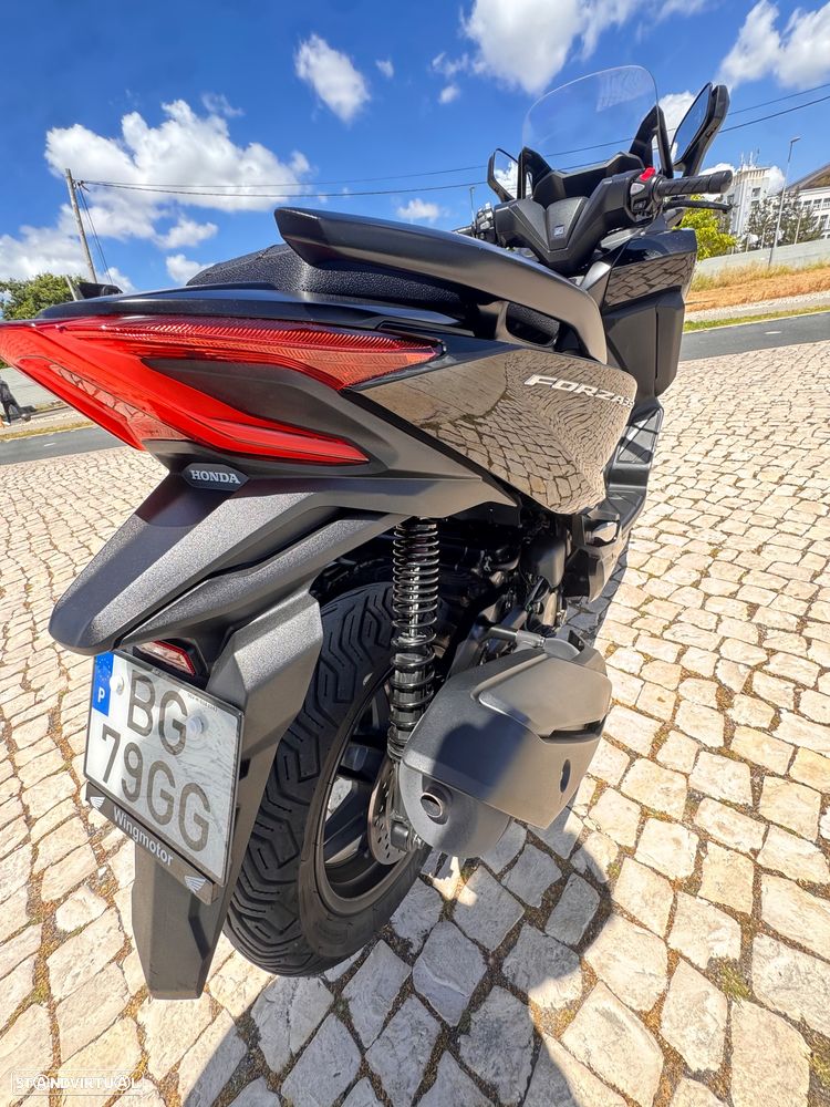 Honda Forza - 8