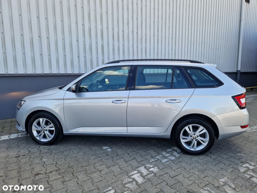 Skoda Fabia 1.0 TSI Ambition - 6