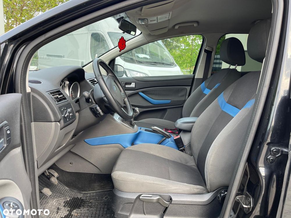 Ford Kuga - 20