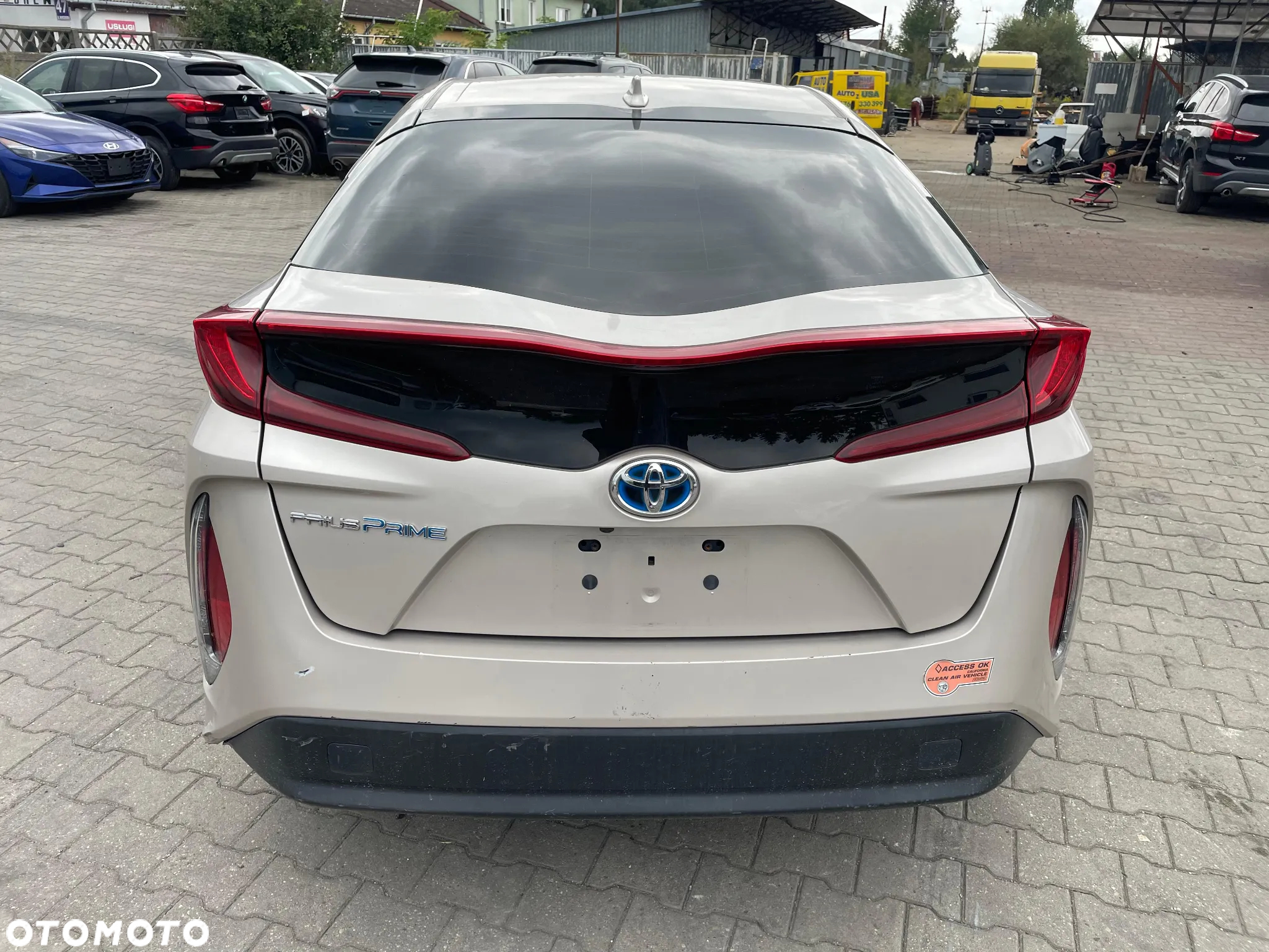 Toyota Prius Plug-in 1.8 Hybrid Executive - 7
