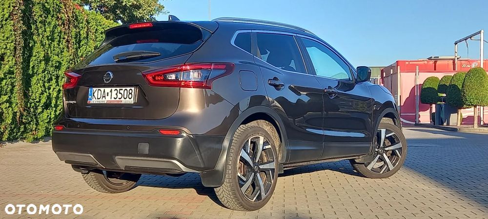 Nissan Qashqai 1.3 DIG-T Tekna - 4