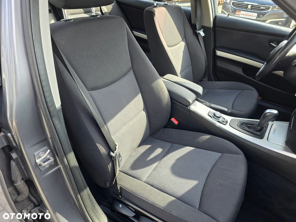 BMW Seria 3 - 15