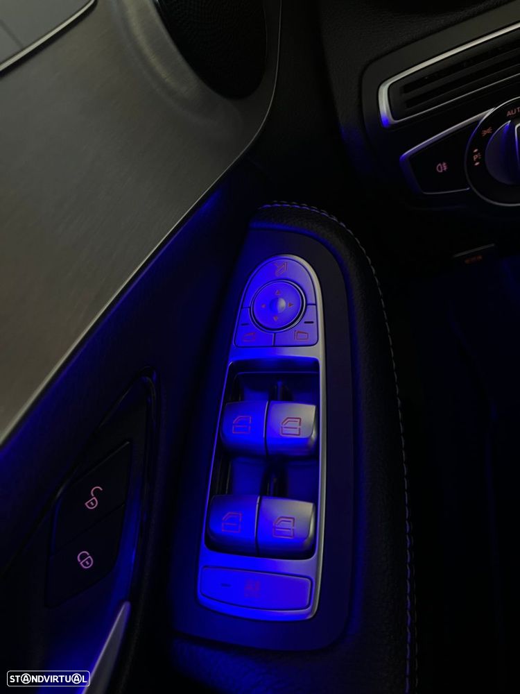 Mercedes-Benz C 300 - 25