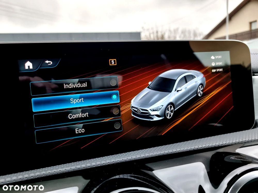 Mercedes-Benz CLA - 16