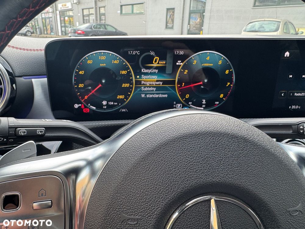 Mercedes-Benz CLA 180 7G-DCT AMG Line - 16