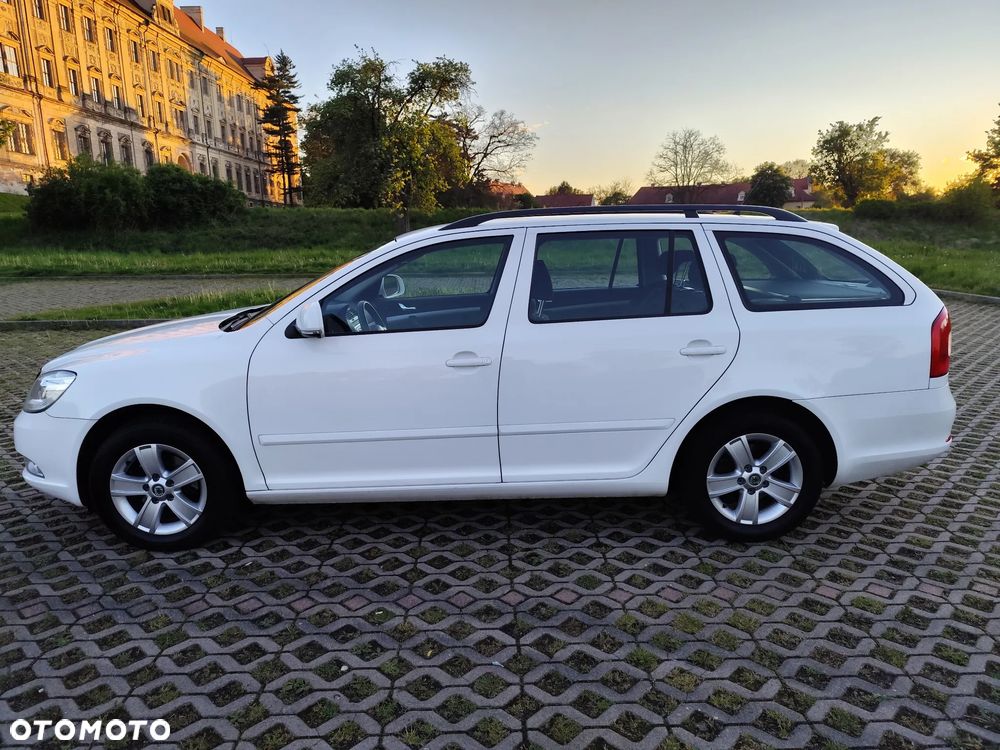 Skoda Octavia 1.4 TSI IMPULS EDITION - 36