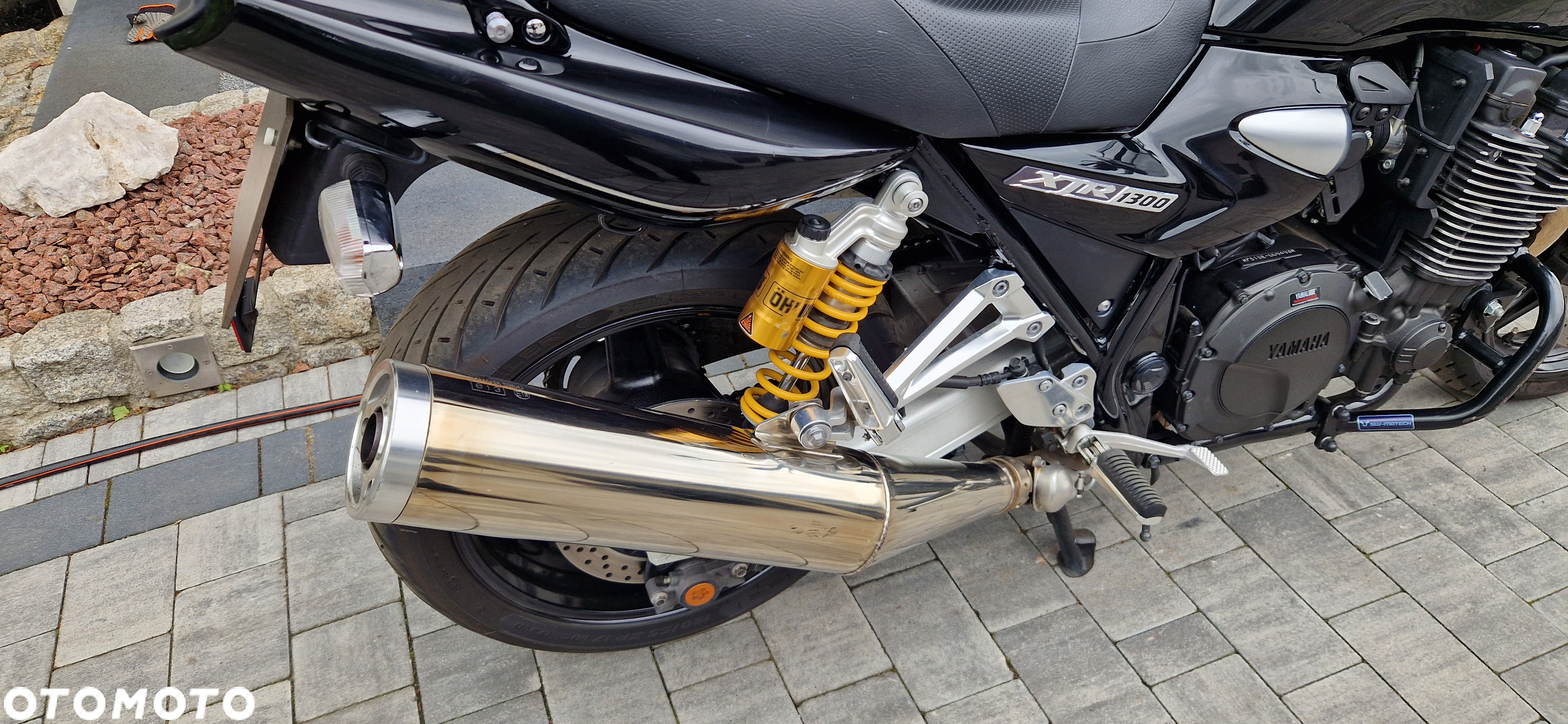 Yamaha XJR - 9