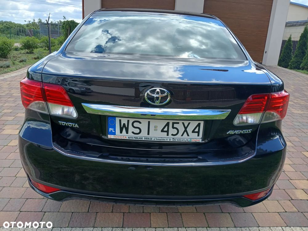 Toyota Avensis 2.0 D-4D Active - 8