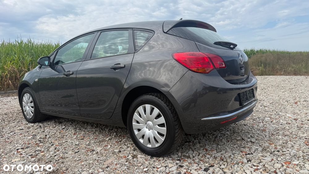 Opel Astra 1.6 CDTI Dynamic - 27