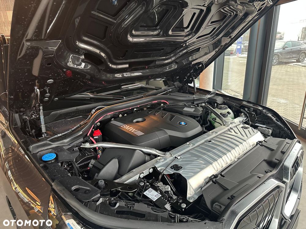 BMW X3 xDrive20i mHEV - 25