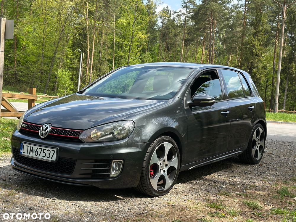 Volkswagen Golf 2.0 GTI - 11
