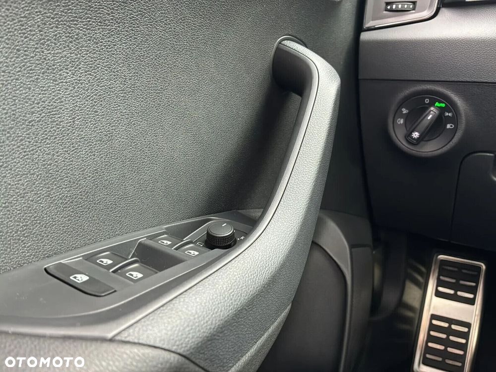 Skoda Karoq - 17