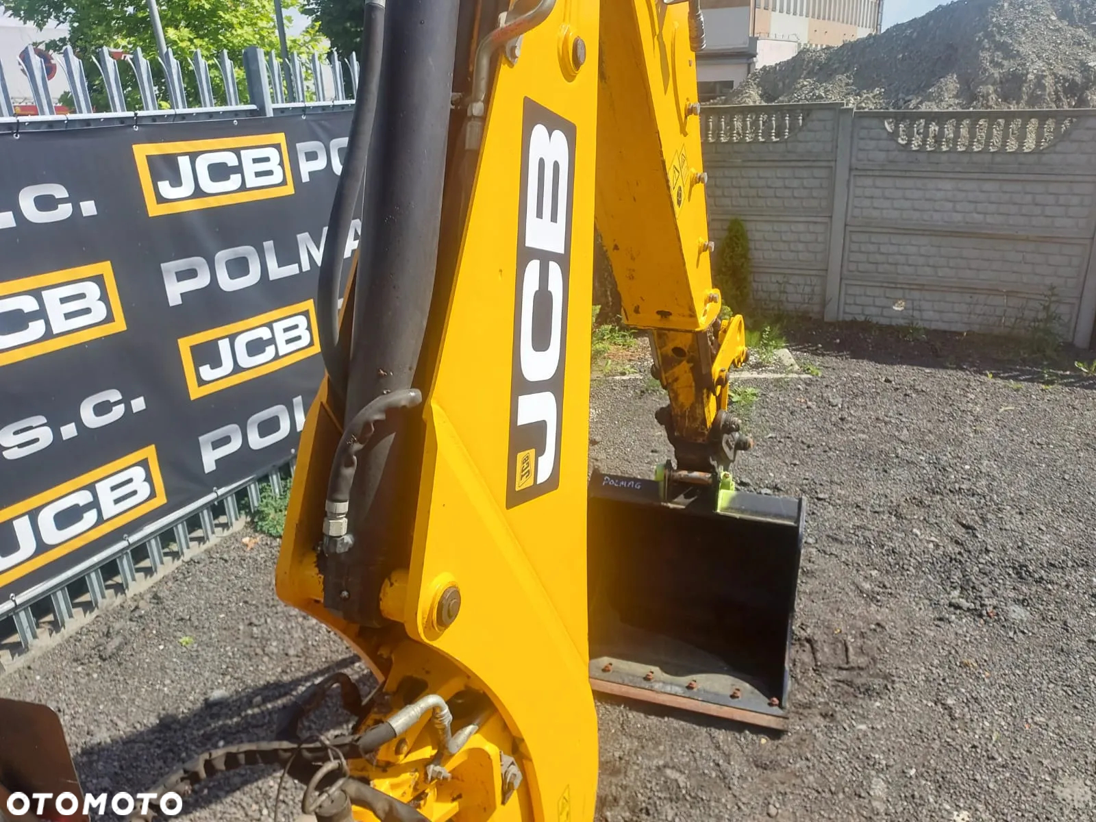 JCB 3CX - 16