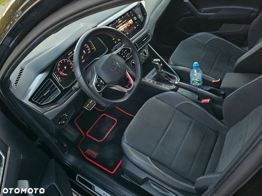 Volkswagen Polo - 23