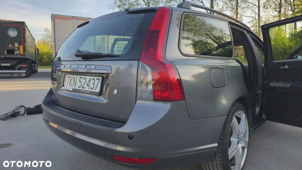Volvo V50 1.6D DPF DRIVe Momentum - 6
