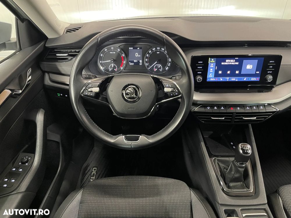 Skoda Octavia 1.5 TSI Ambition - 6