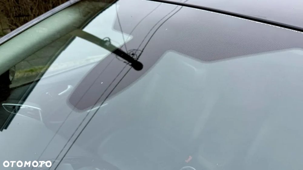 Ford Kuga 2.0 TDCi 2x4 Titanium - 15
