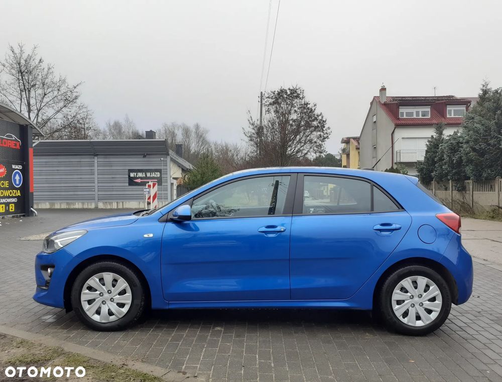 Kia Rio - 2