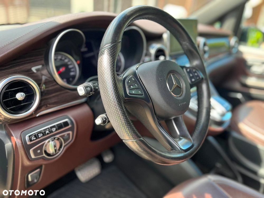 Mercedes-Benz Klasa V 250 d 4-Matic Avantgarde 7G-Tronic (d³ugi) - 10